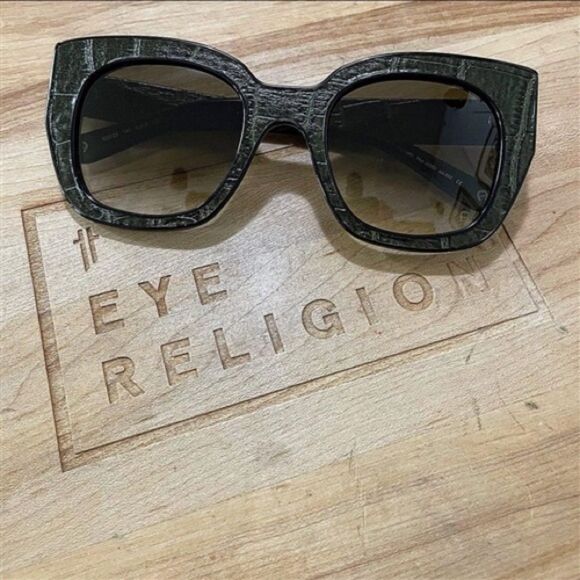 Aigner 35053 Black Snake Sunglasses - Picture 1 of 2